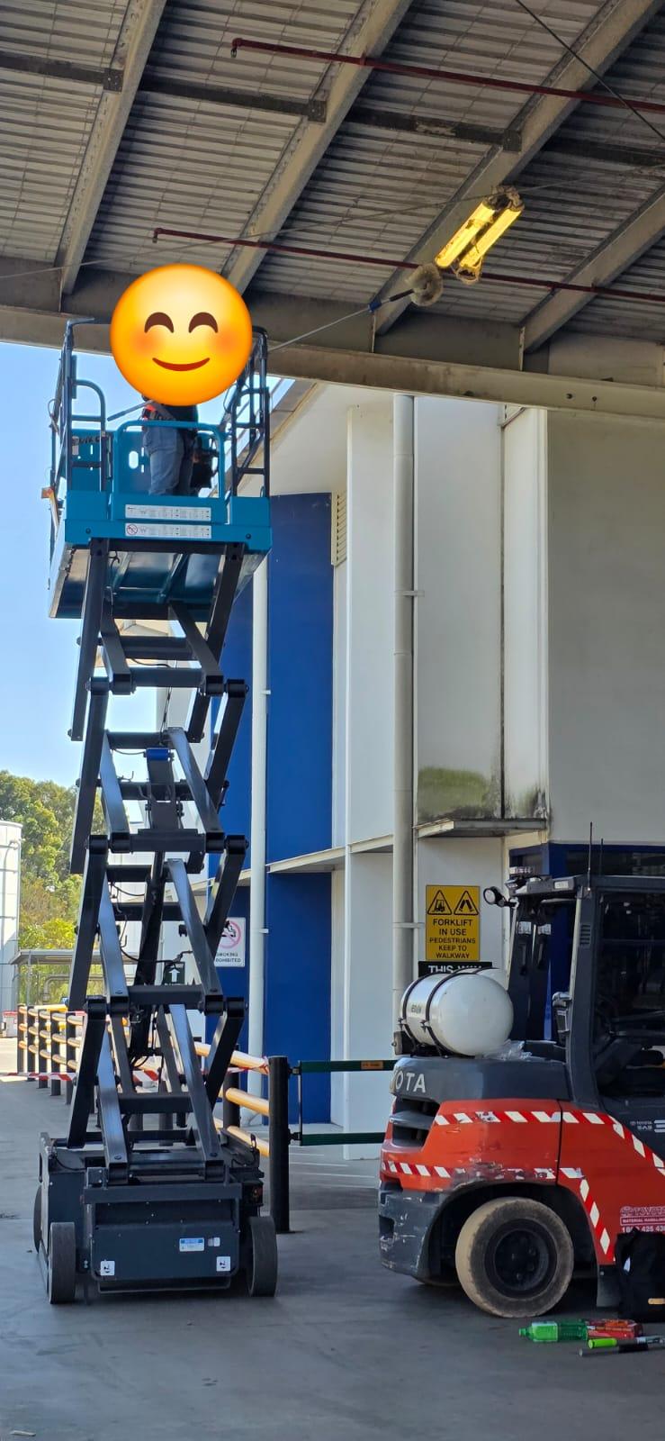 Commercial and Industrial Cleaning project photo 18