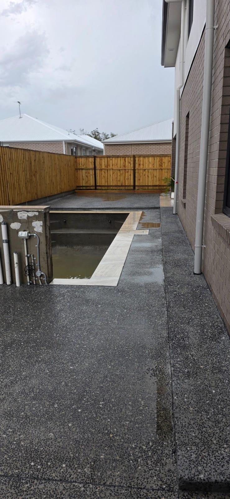 Concrete Driveways and Beds project photo 1