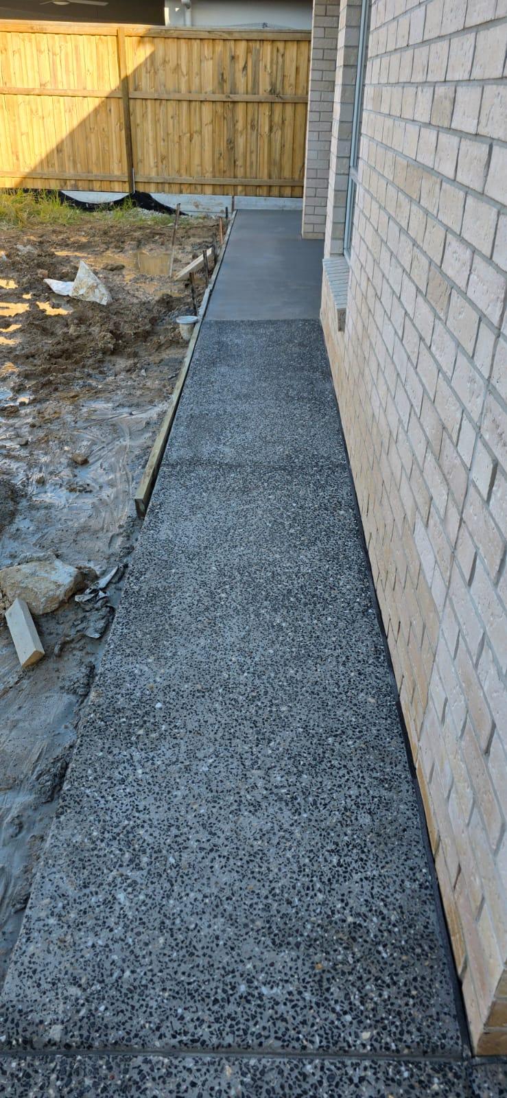 Concrete Driveways and Beds project photo 17
