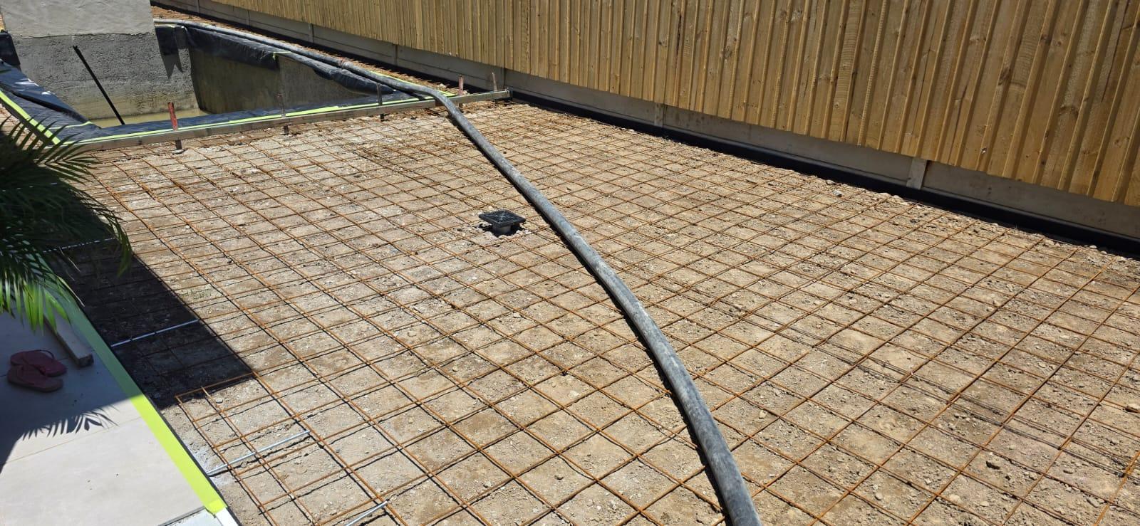 Concrete Driveways and Beds project photo 2