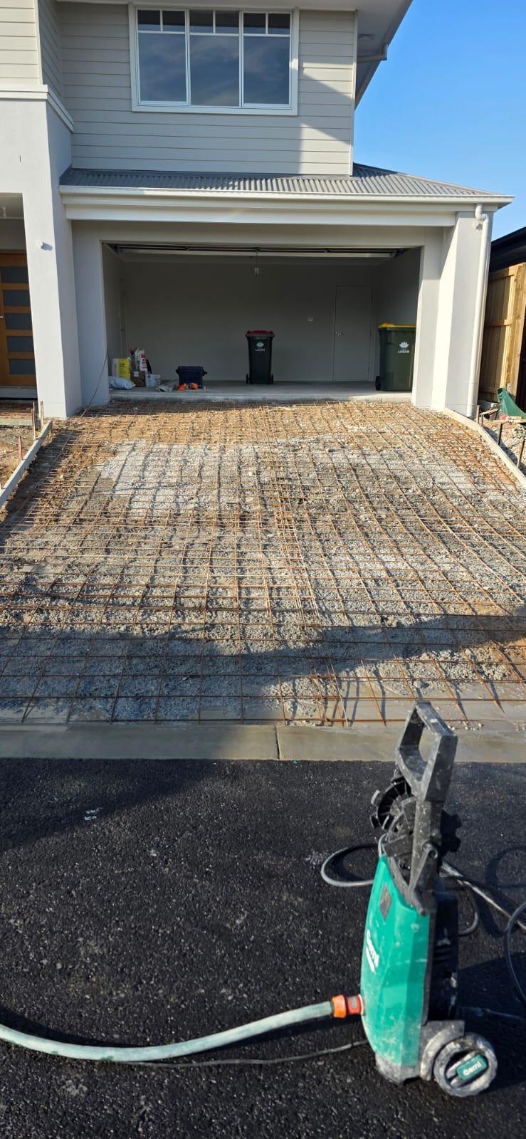 Concrete Driveways and Beds project photo 20