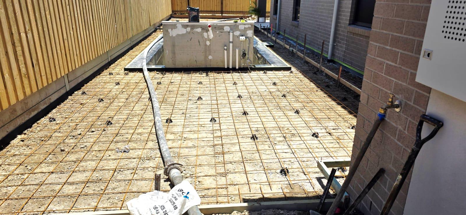 Concrete Driveways and Beds project photo 9